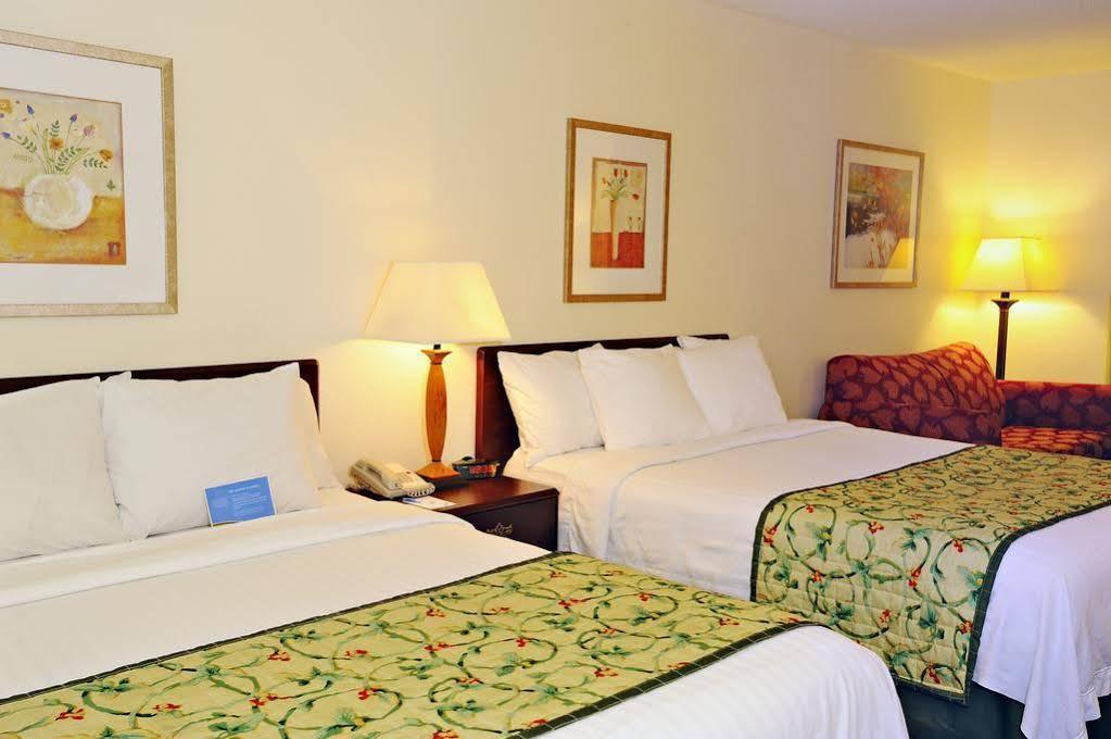 Fairfield Inn Richmond Chester Esterno foto