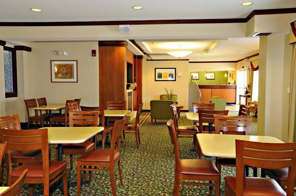 Fairfield Inn Richmond Chester Esterno foto