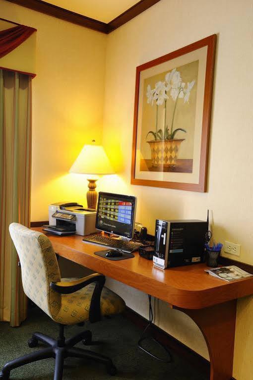 Fairfield Inn Richmond Chester Esterno foto